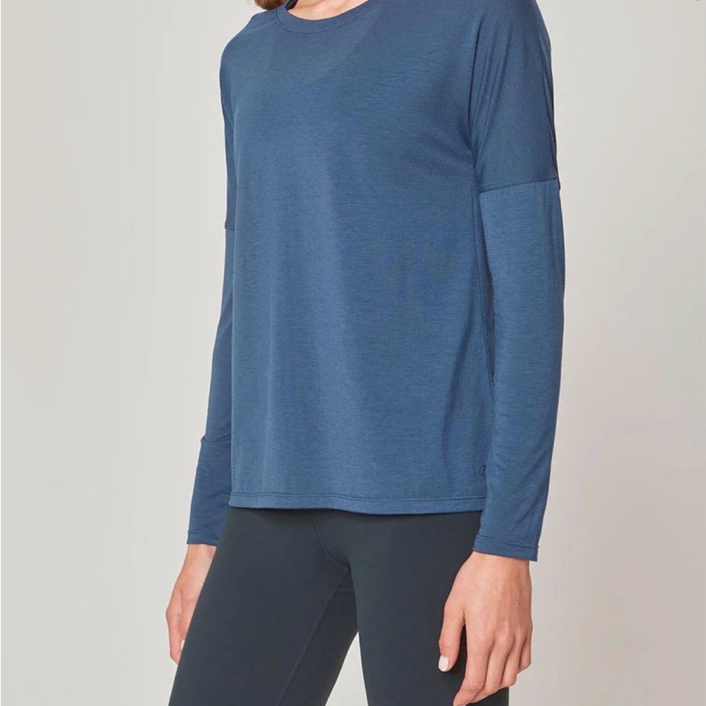 Mpg teal active Long Sleeve Women's Top